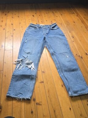 Abercrombie & Fitch Blue Distressed "The Dad" High Rise Jeans